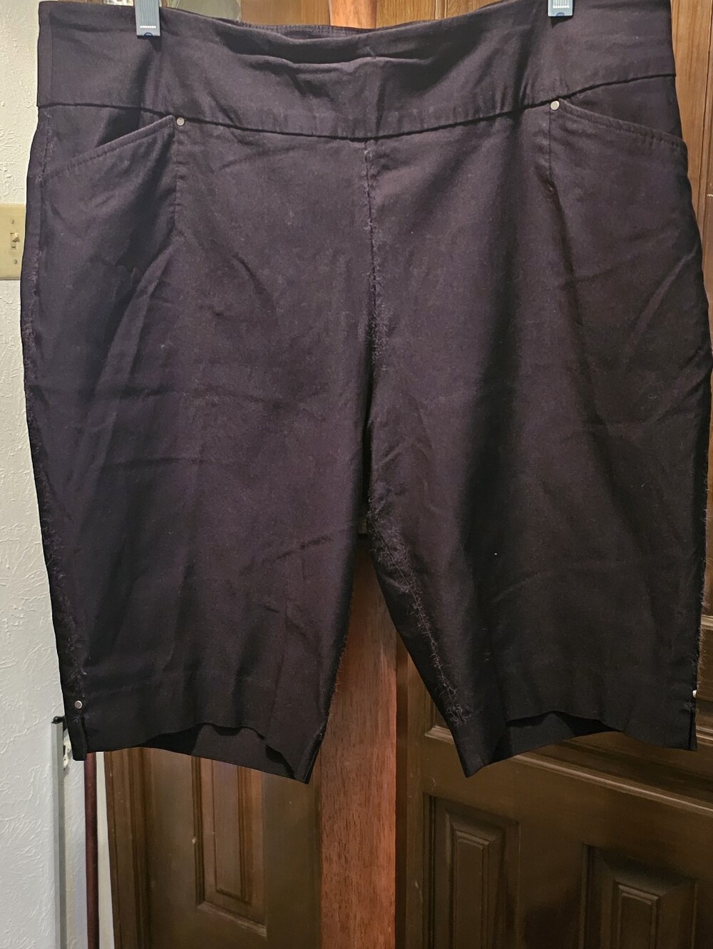 Cato Black Flat-Front Women's Stretch Shorts